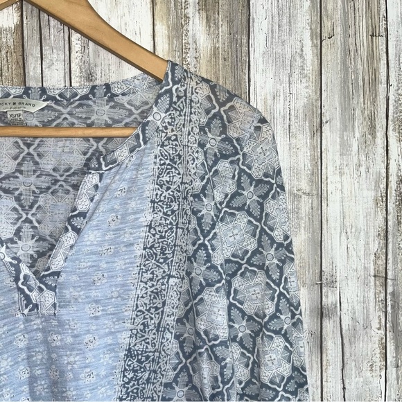 Lucky Brand Light Blue Boho Bandana Long Sleeve - Picture 2 of 5